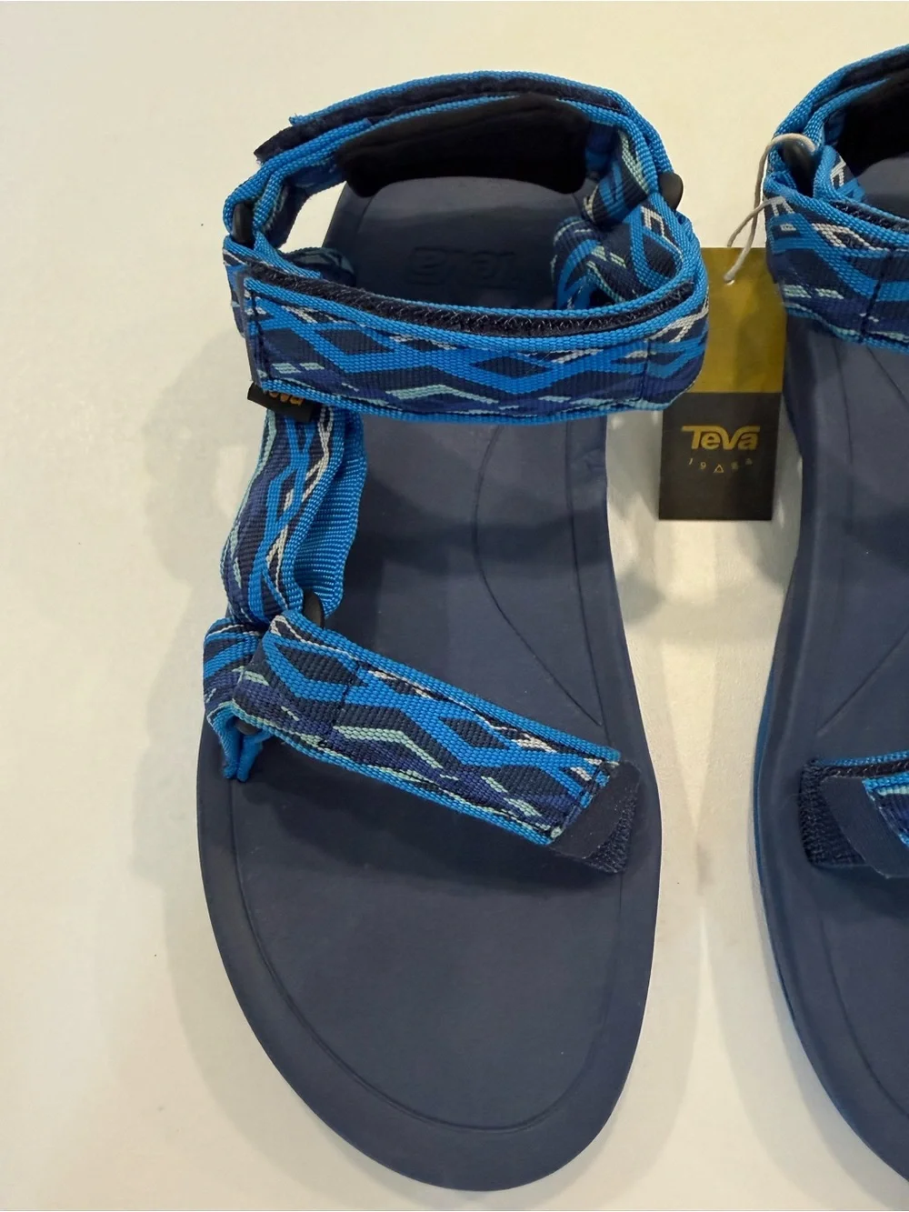 Teva Hurricane XLT 2 Junior Strappy Sandals Youth 5 Delmar Blue NWT